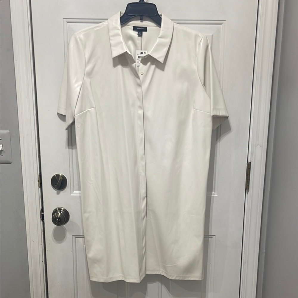 NWT $109.50 Alfani Faux Leather Cream short sleeve Dress Size XL